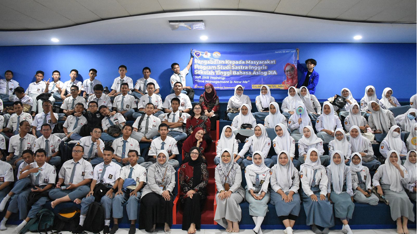 PKM "Soft Skill Training: Time Management Is New Me" di SMK Telekomunikasi Telesandi Bekasi
