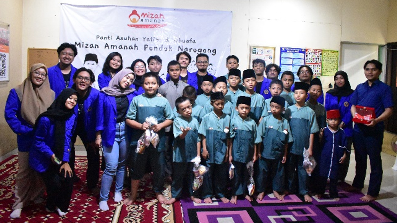 PKM "Pelatihan Bahasa Asing dengan Metode Fun Learning" oleh BEM STBA JIA